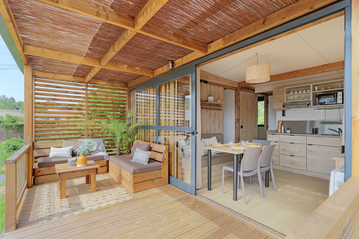 Chalet premium lumineux dedans dehors