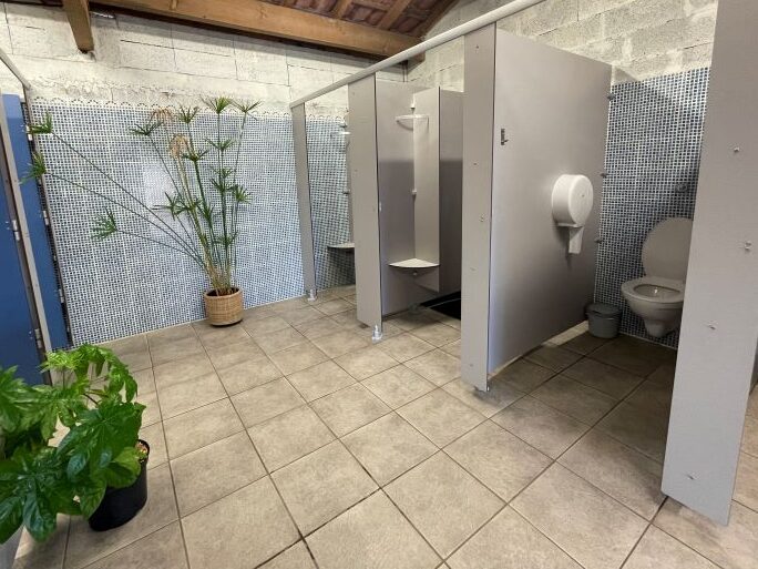 SANITAIRES