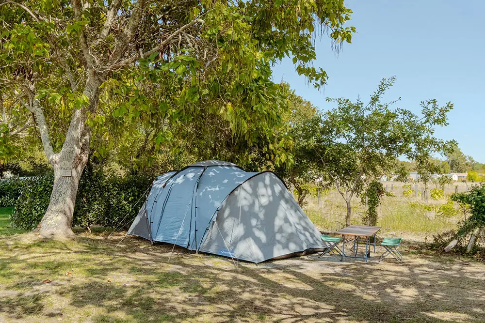 emplacement camping car landes